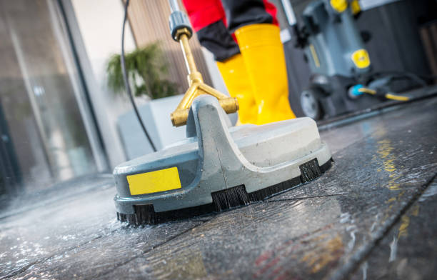 Best Commercial Pressure Washing  in Manteo, NC